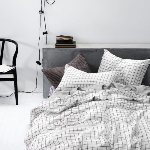 Dorm Bedding Sets - Grid Duvet Cover Set, 100% Cotton Bedding, Black Grid Geometric Modern Pattern Printed on White, with Zipper Closure (3pcs, Twin Size)
