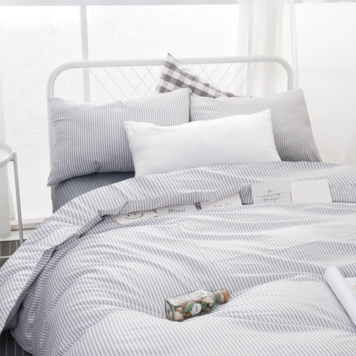 Wake In Cloud - Gray White Striped Duvet Cover Set, 100% Cotton Bedding, Grey Vertical Ticking Stripes Pattern Printed on White, with Zipper Closure (3pcs, Queen Size) at lux comfy bedding